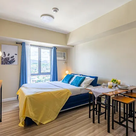 Cozy Condo In It Park Cebu Mountain View